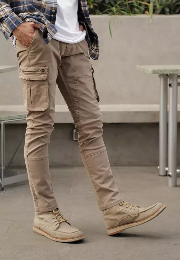 Celana Panjang Cargo Asymetric Stretch Cotton Oxcon Dark Khaki