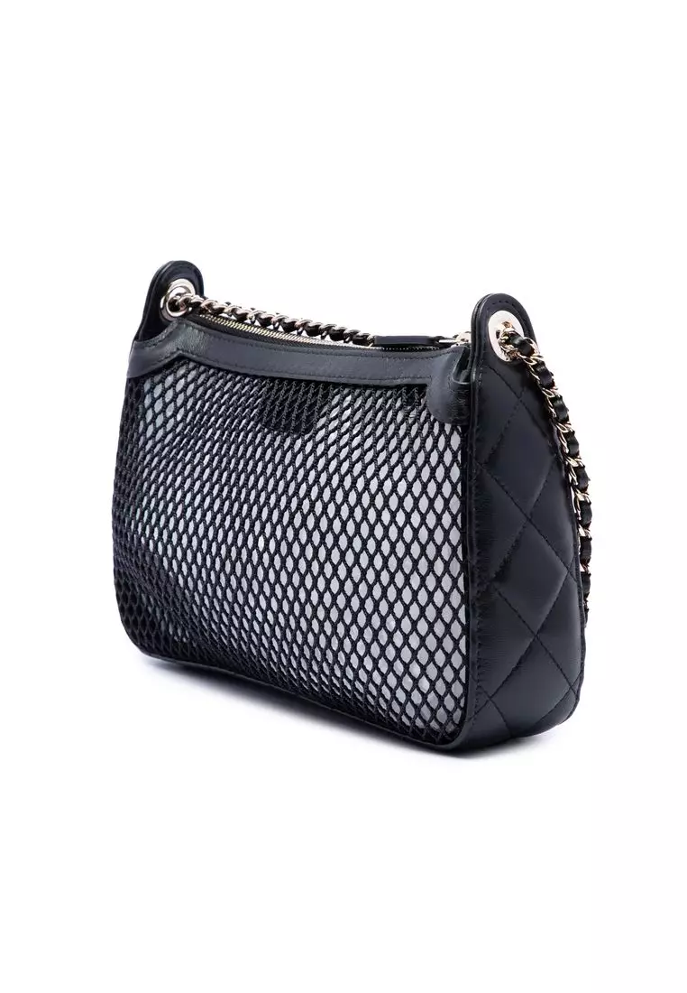 Pre-Loved Chanel Cc Mesh And Shiny Lambskin Clutch With Chain