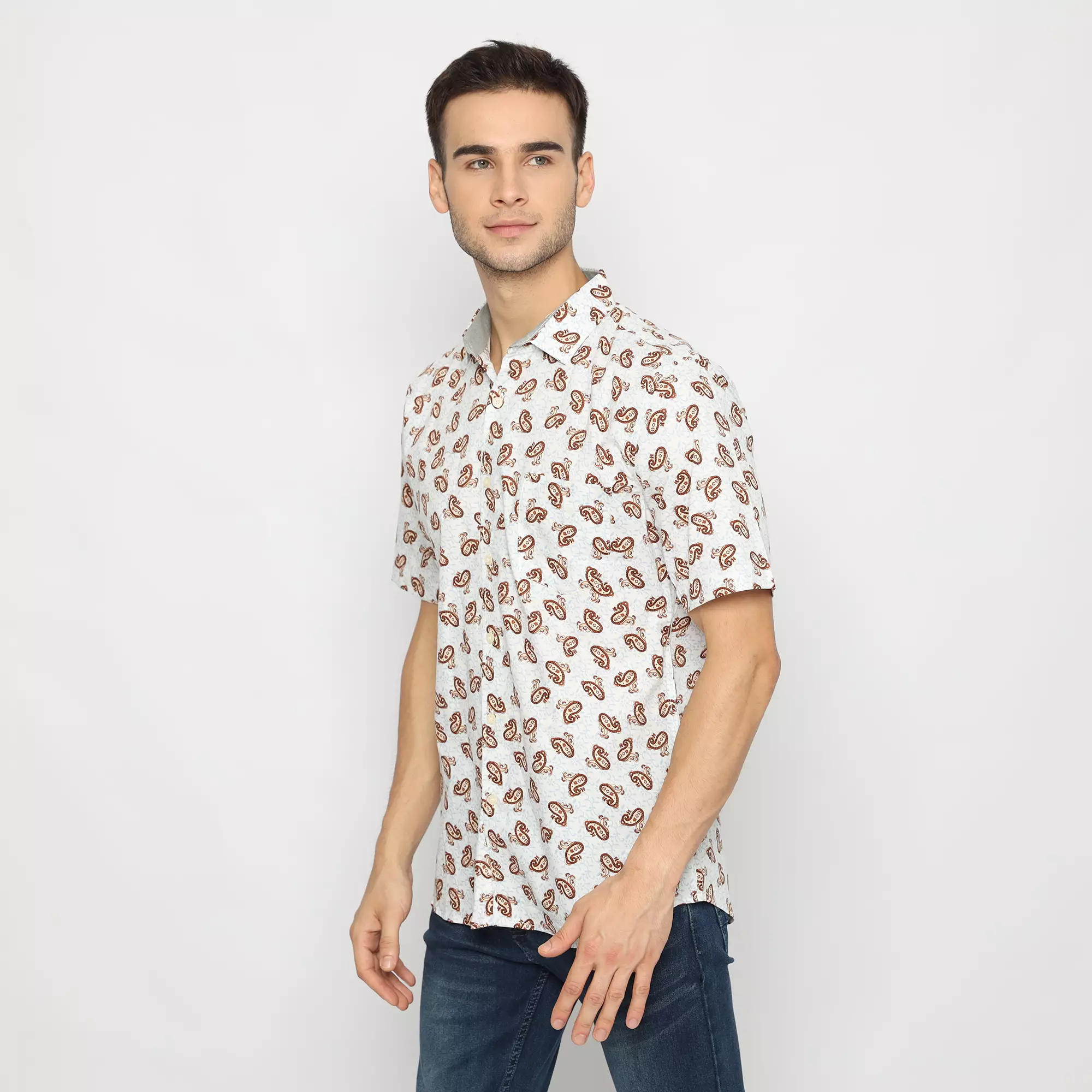 Platini Kemeja Motif Pria Lengan Pendek Coklat 131957