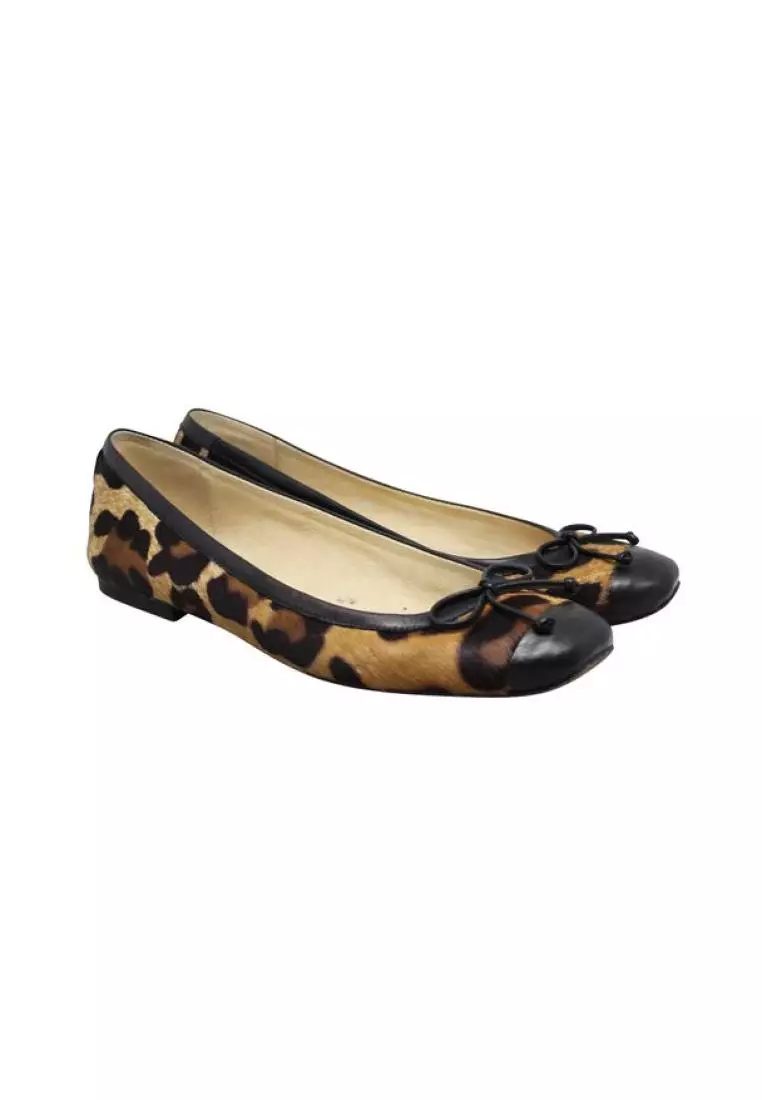 Stuart weitzman leopard on sale flats