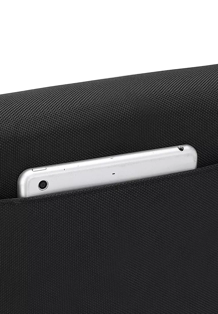 Men's Sling Bag / Crossbody Bag - Black