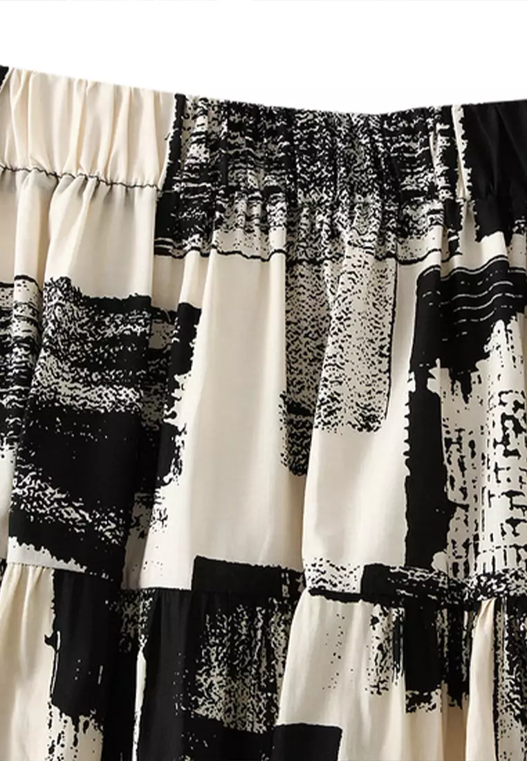 Ink Graffiti Printed A-line Skirt AF2302-2