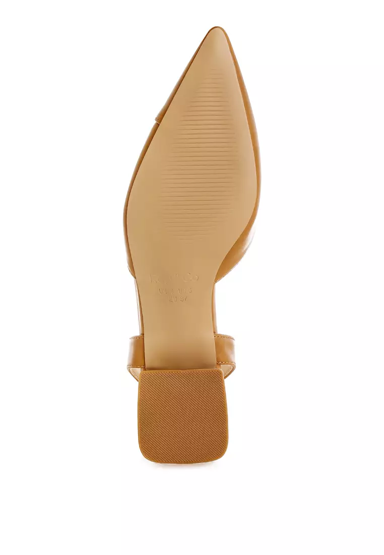 黃褐色軟皮露跟涼鞋