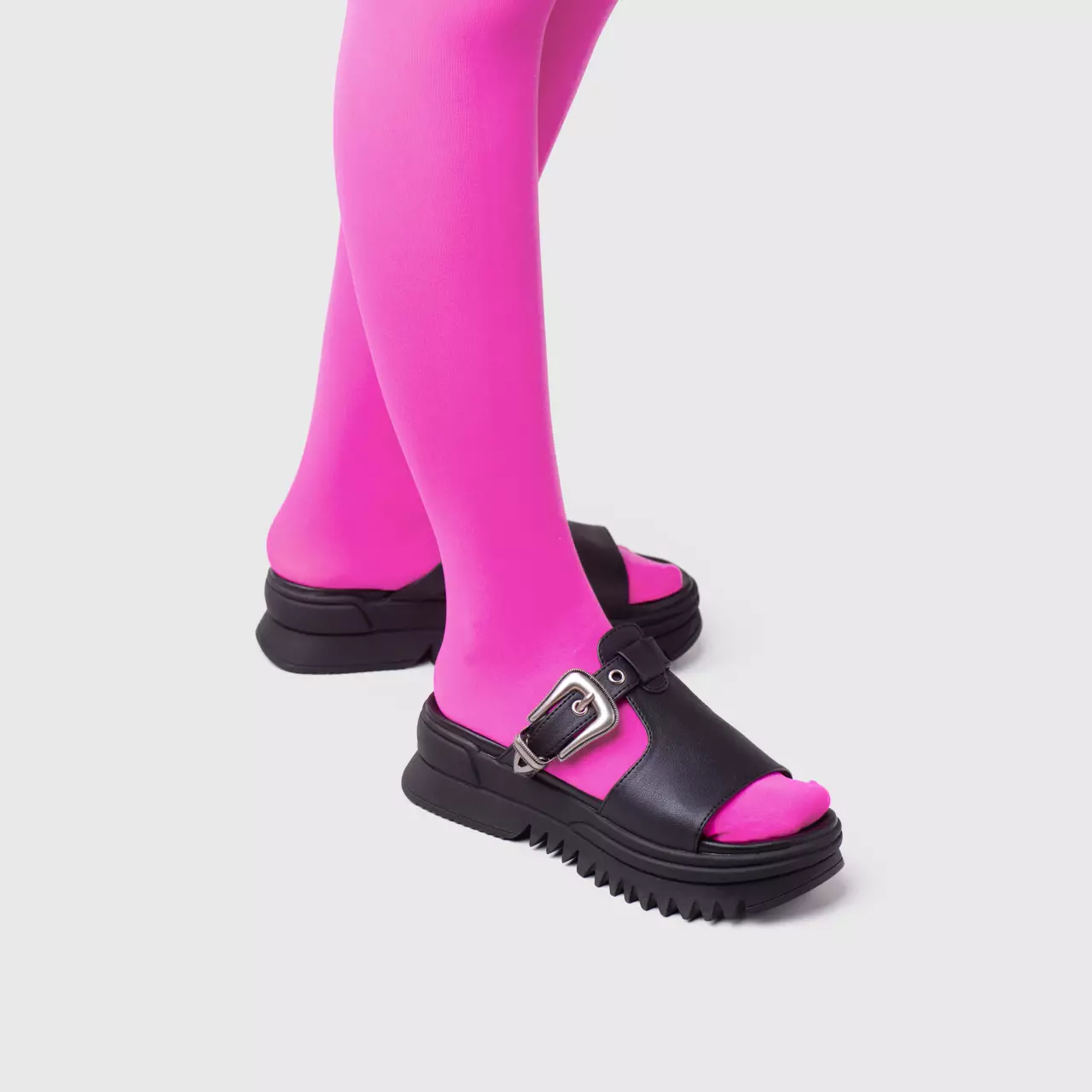 Shafa Sandals Matte Black