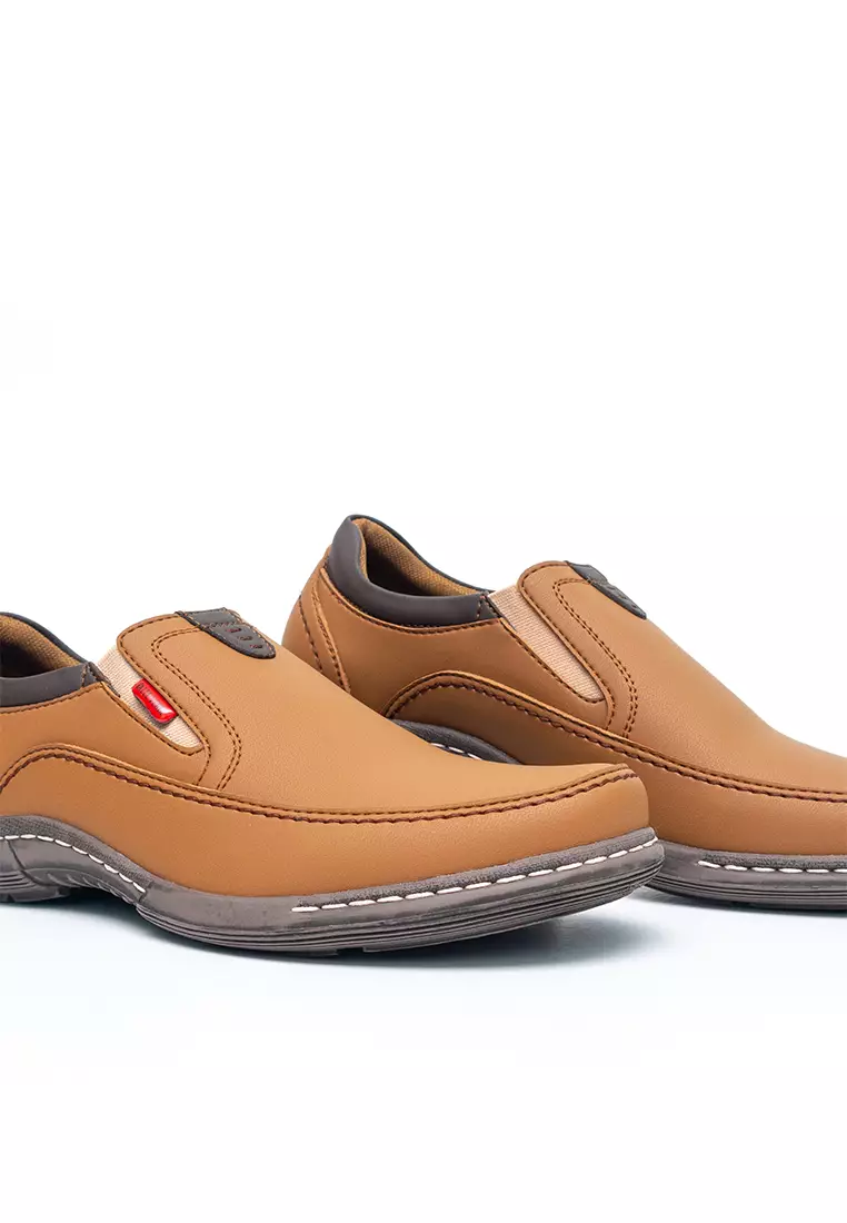 Sepatu Slip On Formal Pria Elman