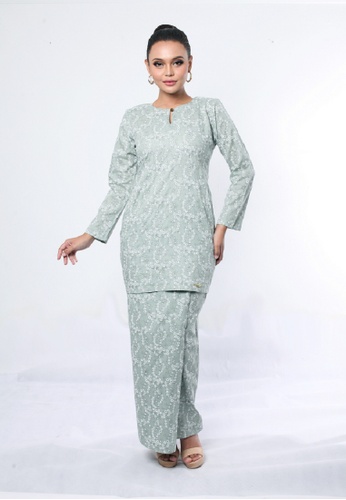 Kurung Pia from Rumah Kebaya Bangsar in Green