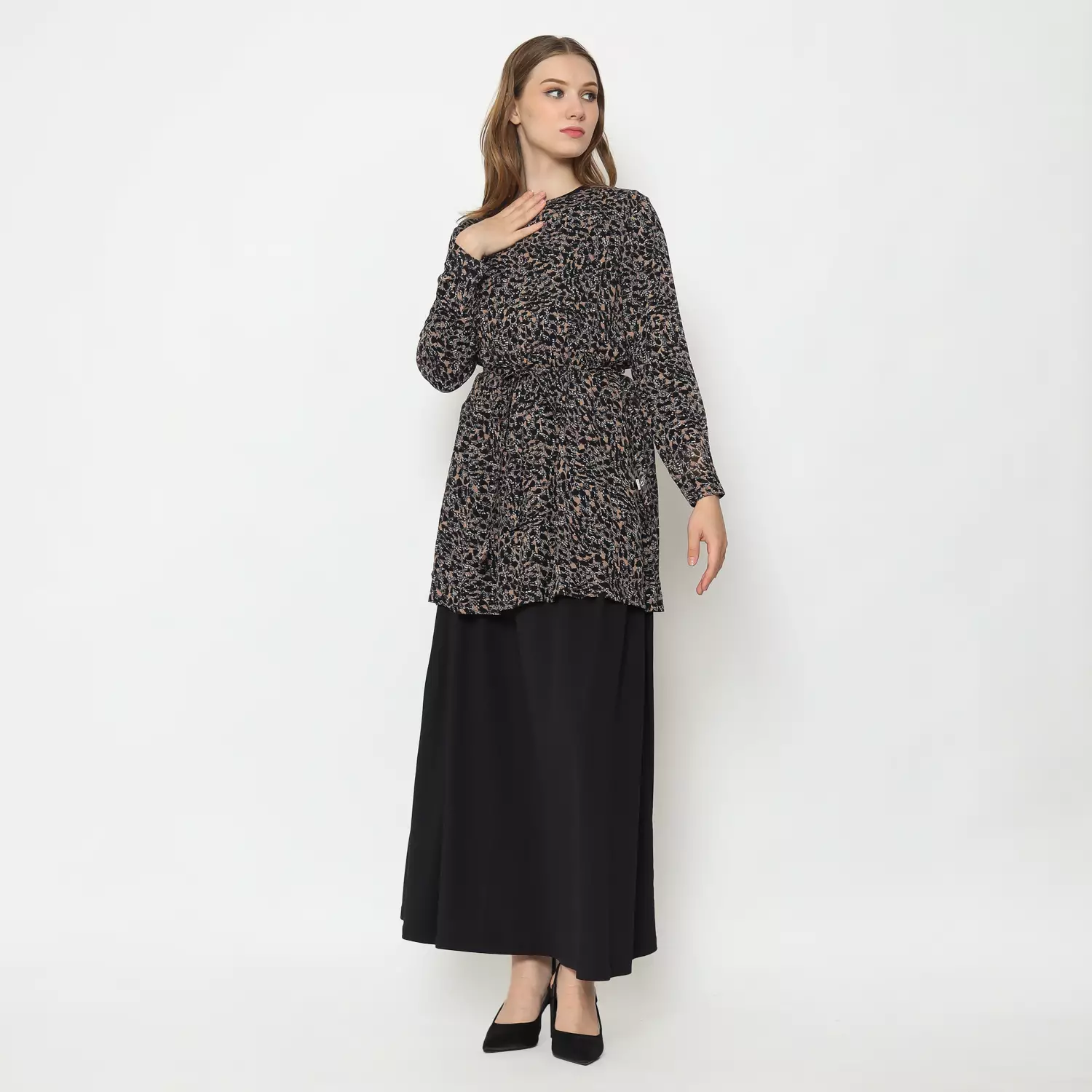 Nayana Tunic Black