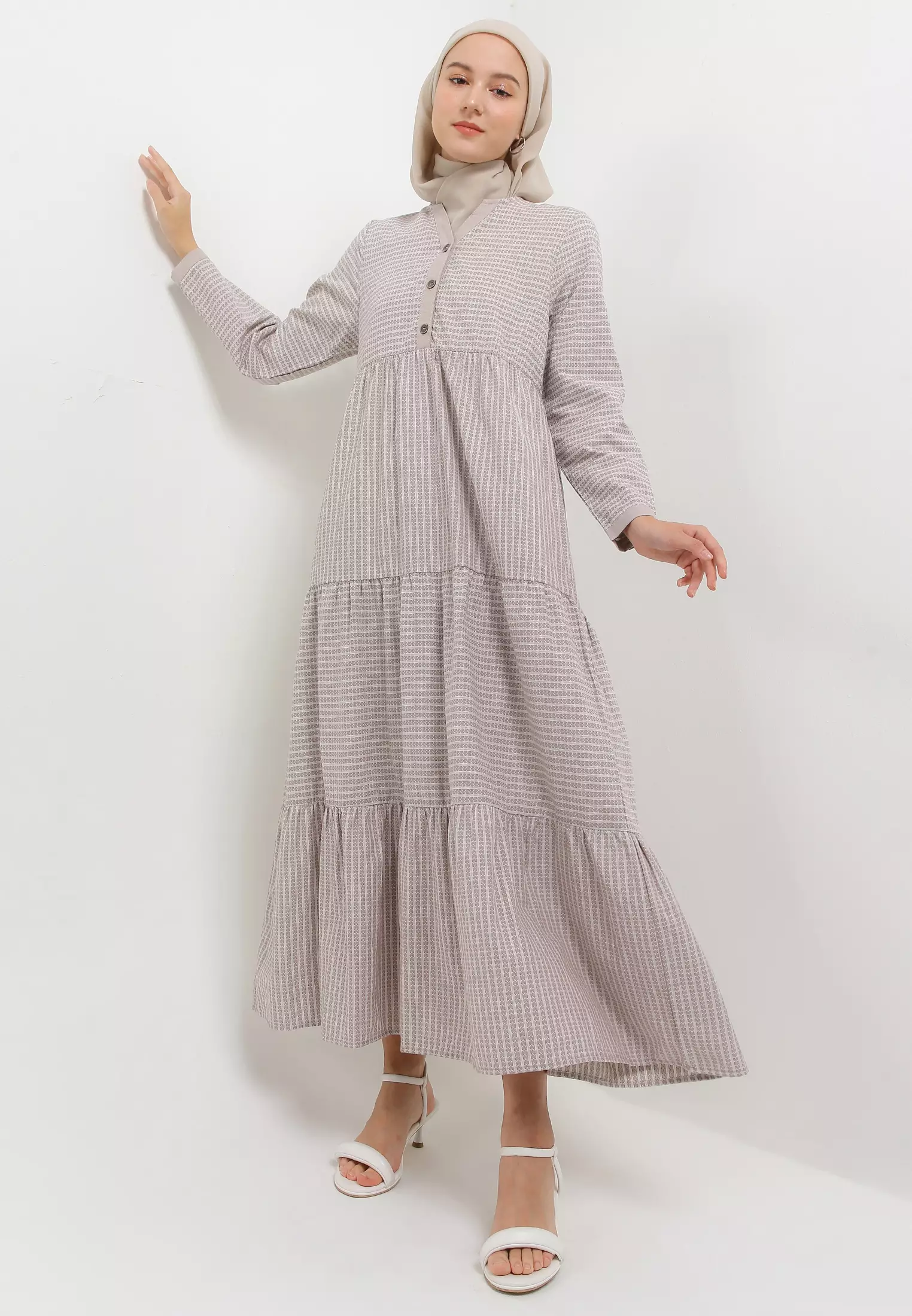 MFMW Aeena Dress Gamis Coklat Motif