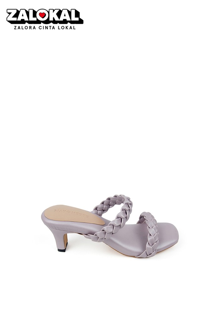 zalora pumps