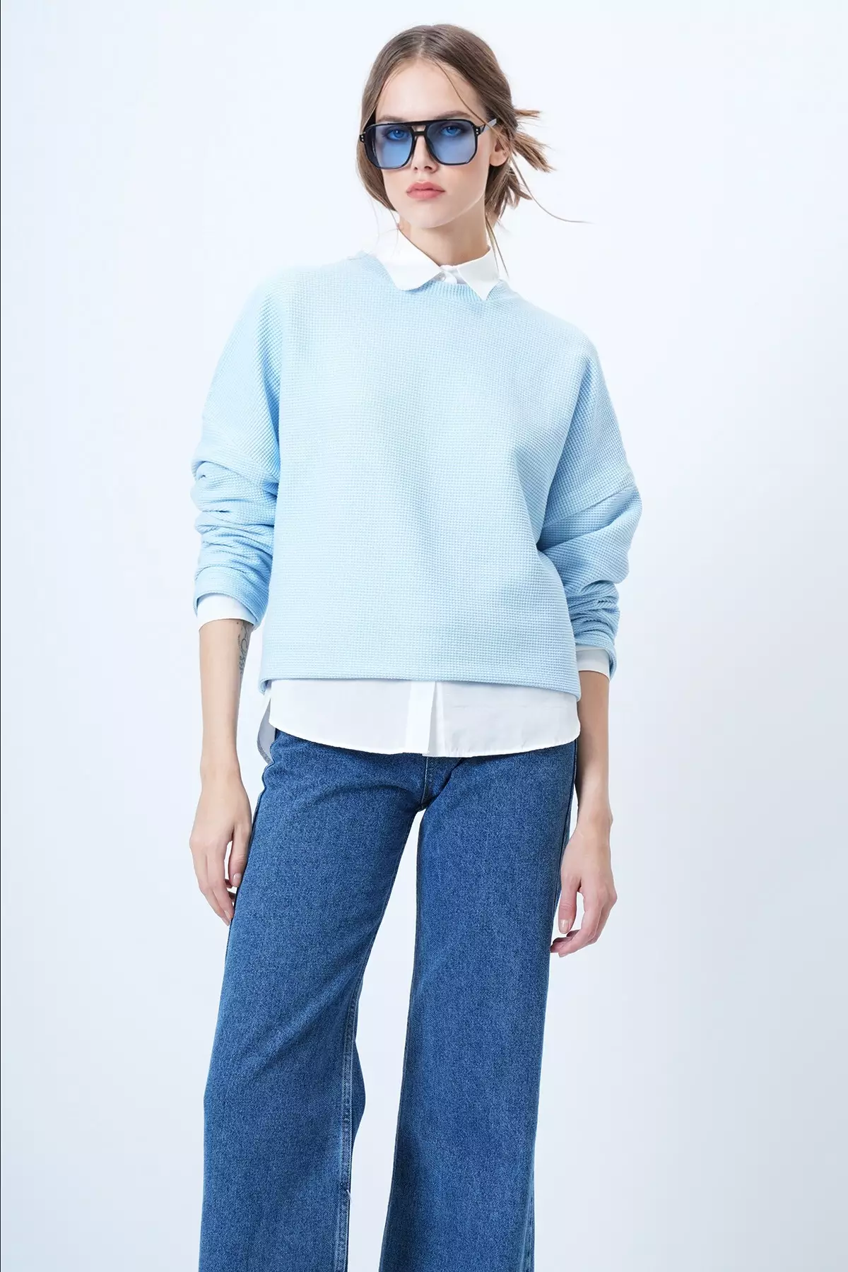 Blue Crew Neck Bat Sleeve Wide Cut Basic Blouse Alc-X14391