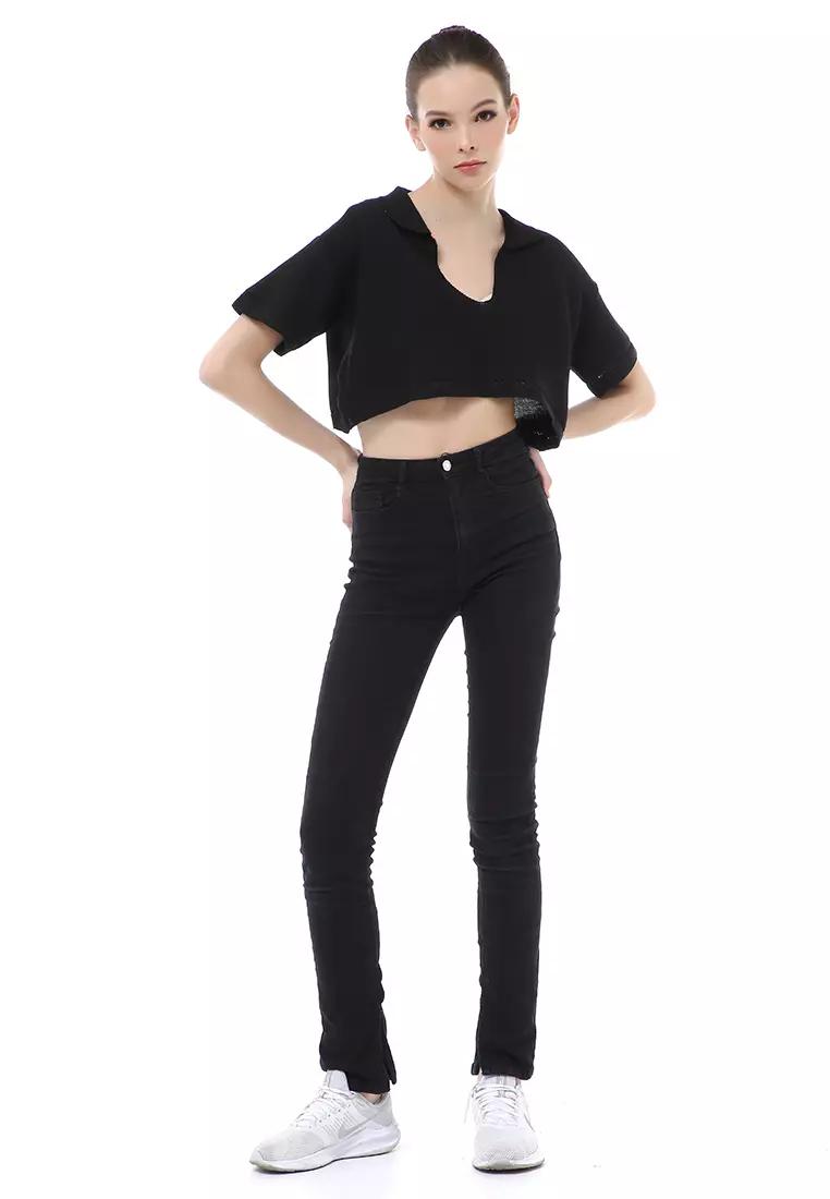 Albertine Atasan Crop Wanita Lengan Pendek Blouse Vneck Motif Polos Material Rajut ORIGINAL - Black