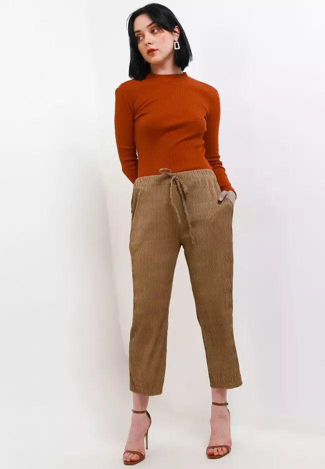 Cindy Straight Plisket Pants