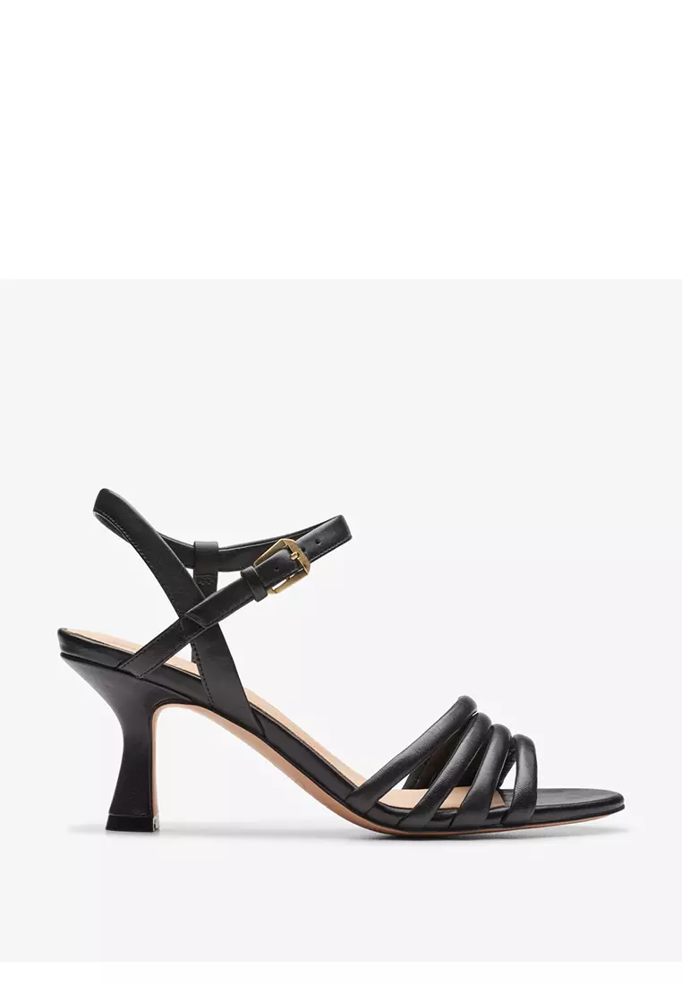 Discount on Clarks  shoes - SKU: Amali May Strappy Sandals Black