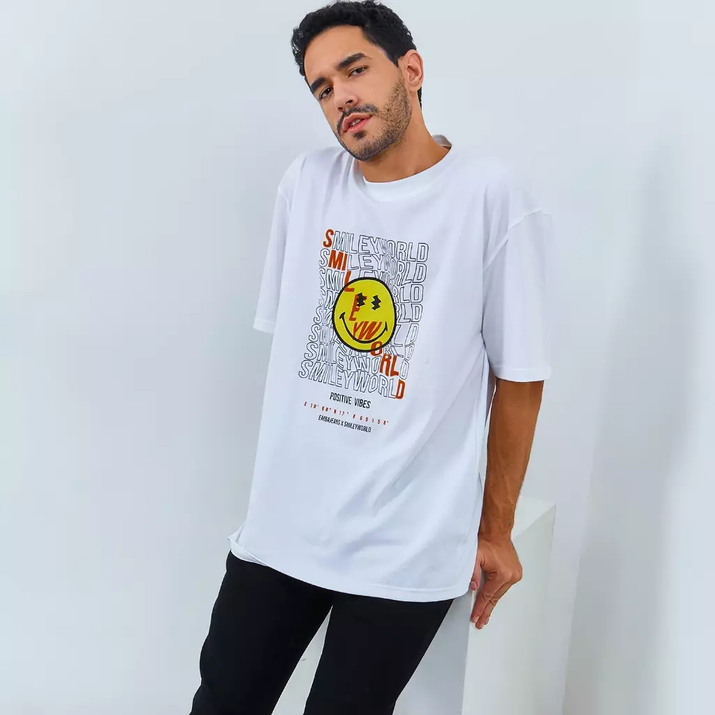EMBA DENIM I SMILEYWORLD - Kaos Smiley Oversize Pria Material Single Jersey Warna Putih - Hank