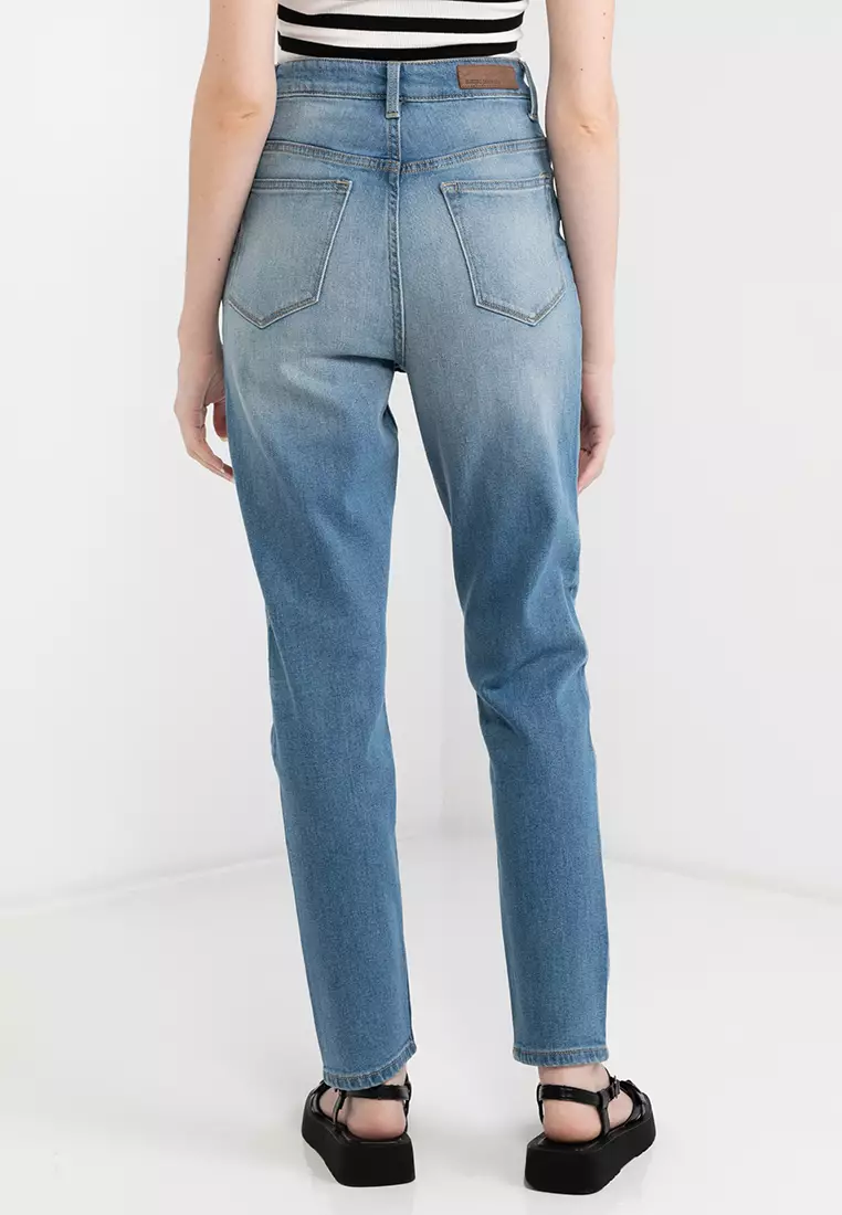 Quantic Tapered Mom Jeans