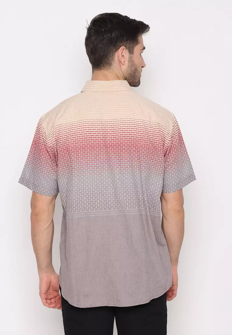 POLICE Kemeja Border Printing Merah Abu Regular Fit Pria