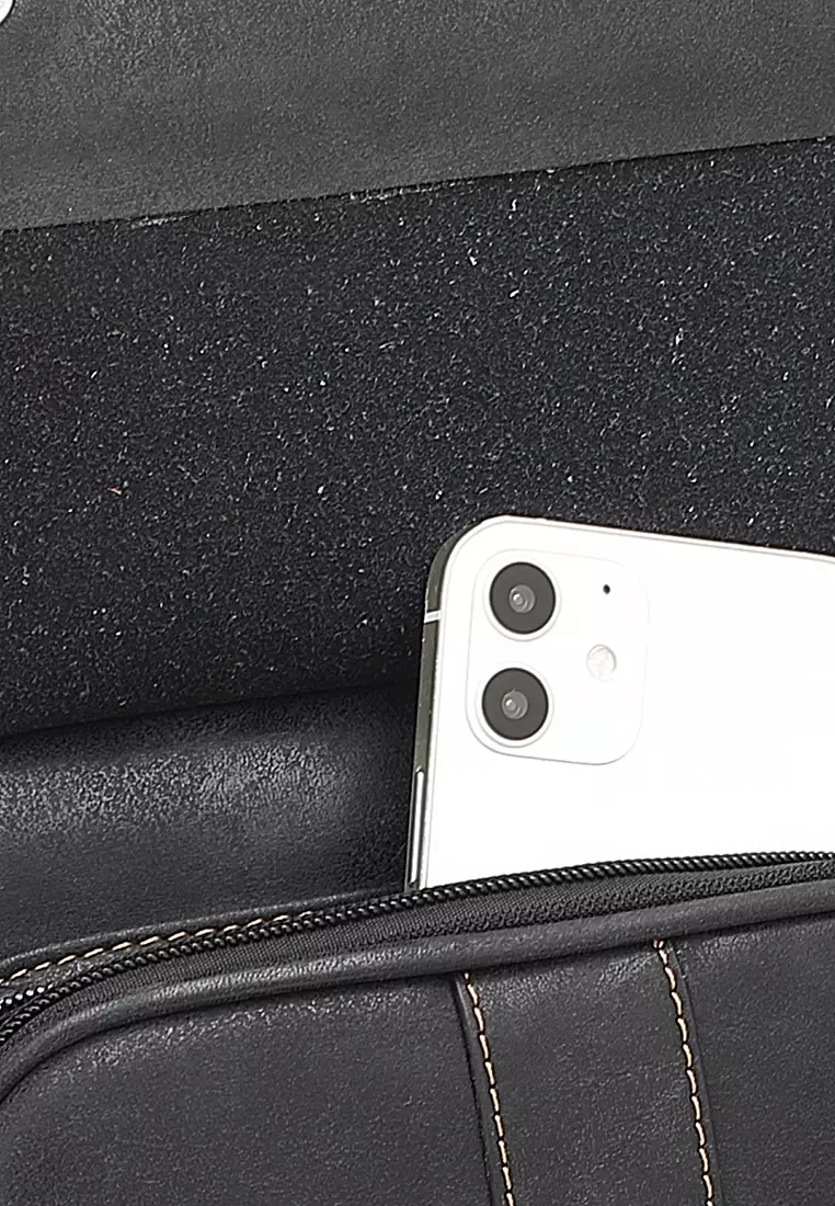 Men's Sling Bag / Crossbody Bag - Black