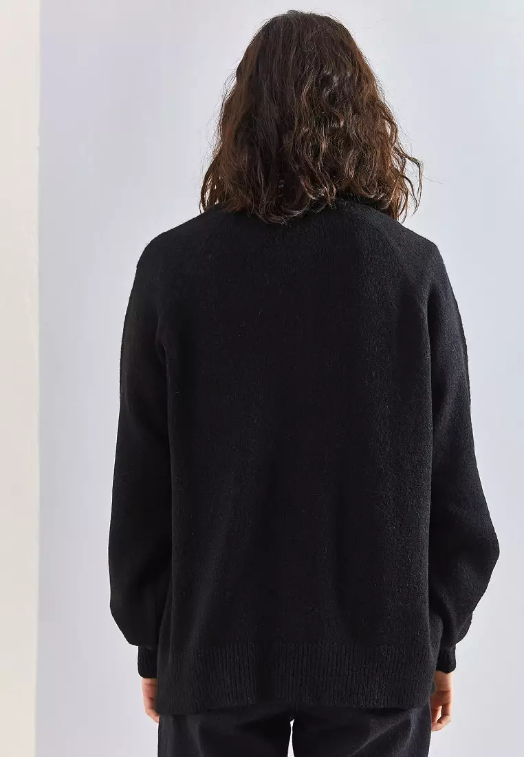 Raglan Sleeves Knit Sweater