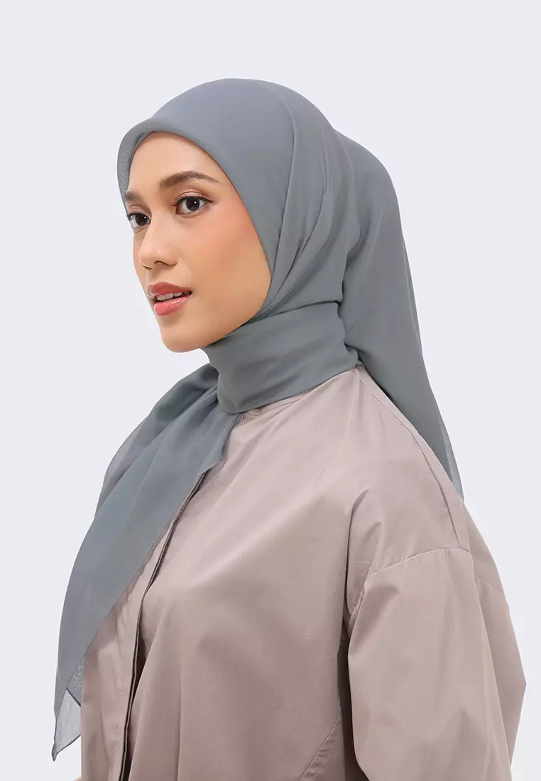 Ria Miranda Ash Gray Rarina Scarf
