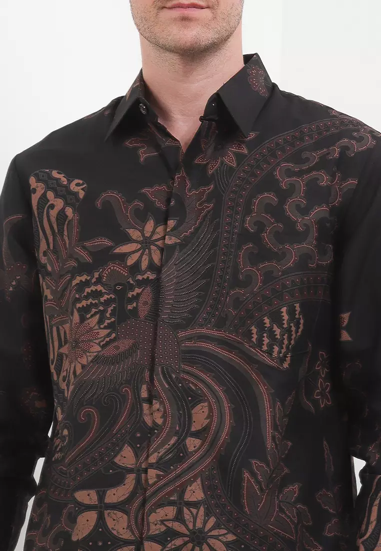 Roland Kemeja Batik Pria Premium Reguler Fit Lengan Panjang Hitam