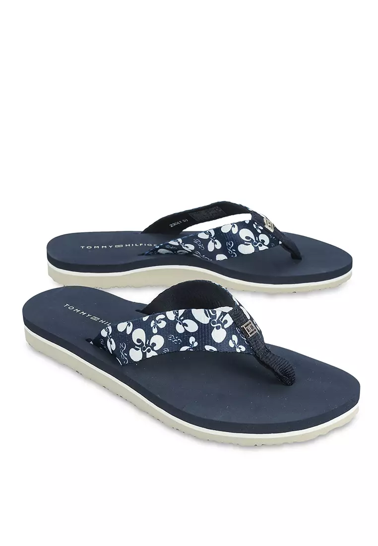 Tommy hilfiger deals beach slides women's