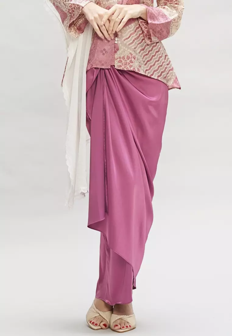 Premium Batik Kebaya & Satin Wrap Skirt Modern Baju Kurung