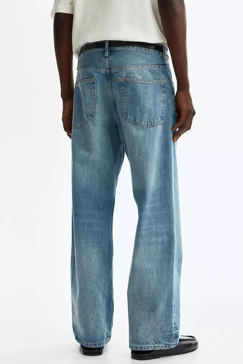 Loose Straight Jeans