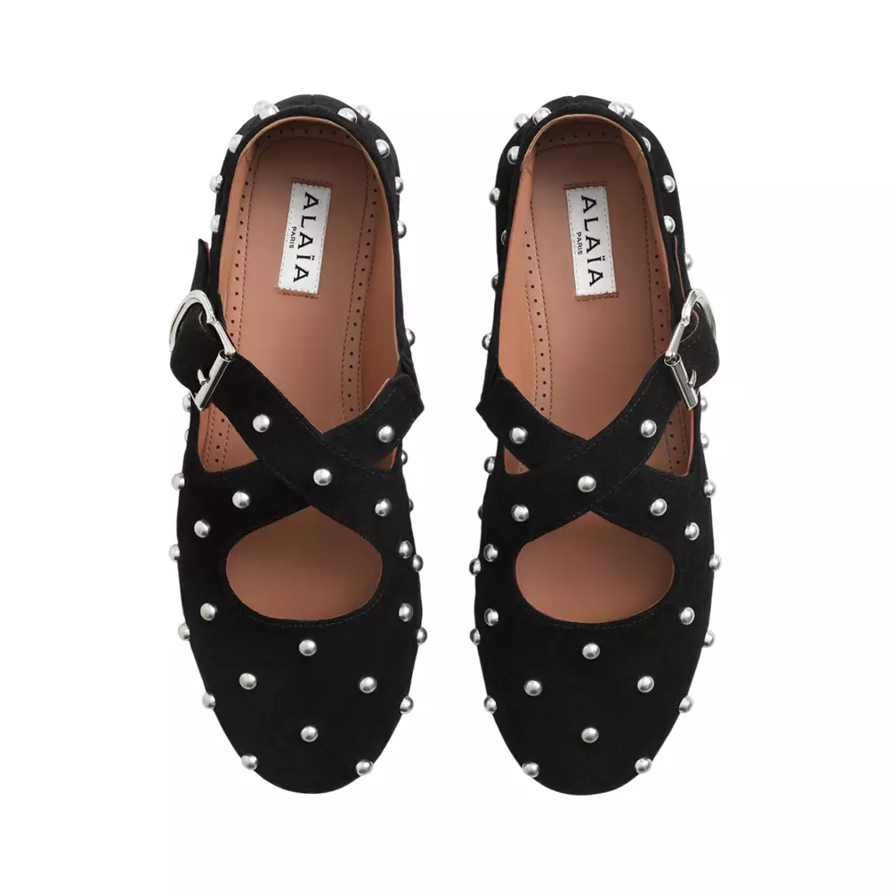 [6.6UNCANG HARGA] Criss Cross Ballet Flats in Suede with Studs Black