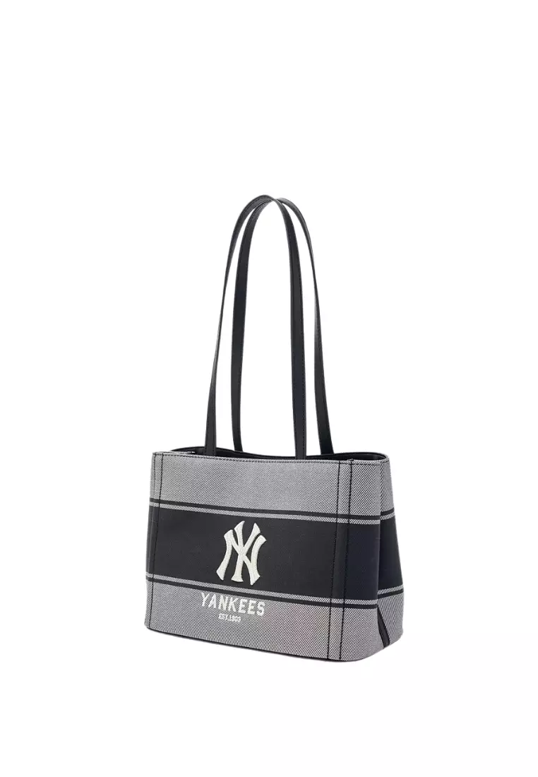 Varsity Lettering Canvas Shoulder Bag - NY Black