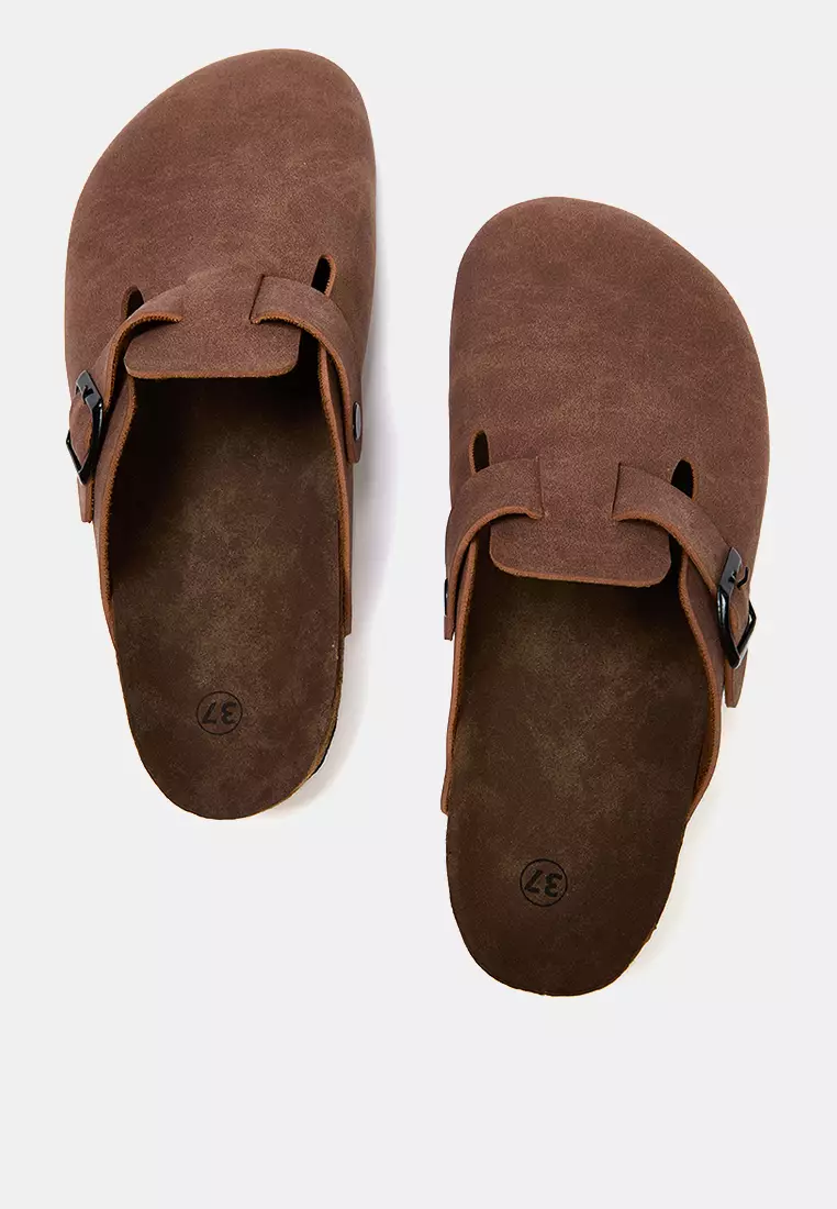 Brown Closed Front Flat Women's Sabo Slippers Takss25Te00001