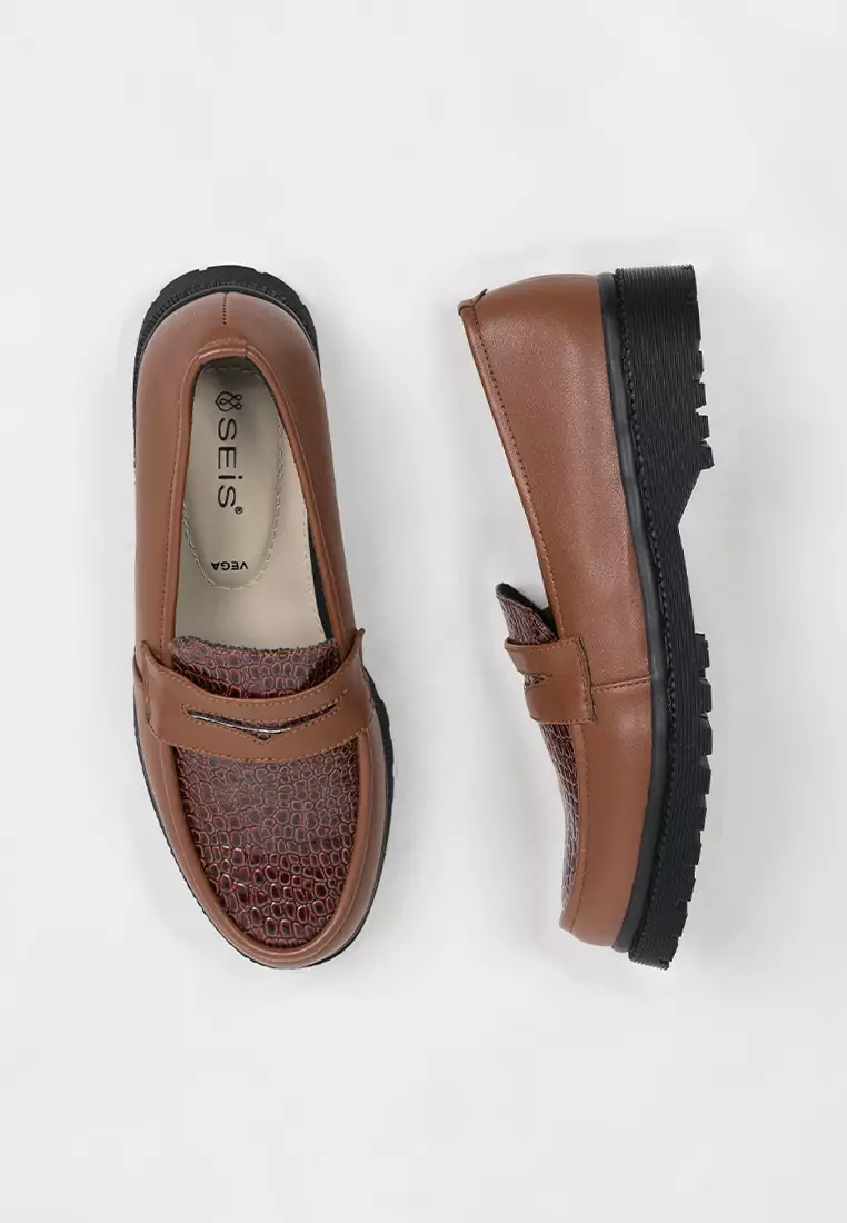 SEIS Vega Sepatu Docmart Wanita / Loafers Wanita - BROWN