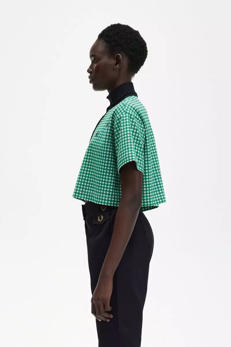 Fred perry on sale crop top
