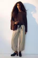 Beige Medium Dusty