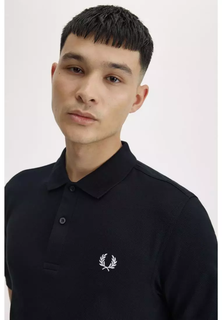 Fred Perry M6000 The Twin Tipped Fred Perry Shirt (Black / White)