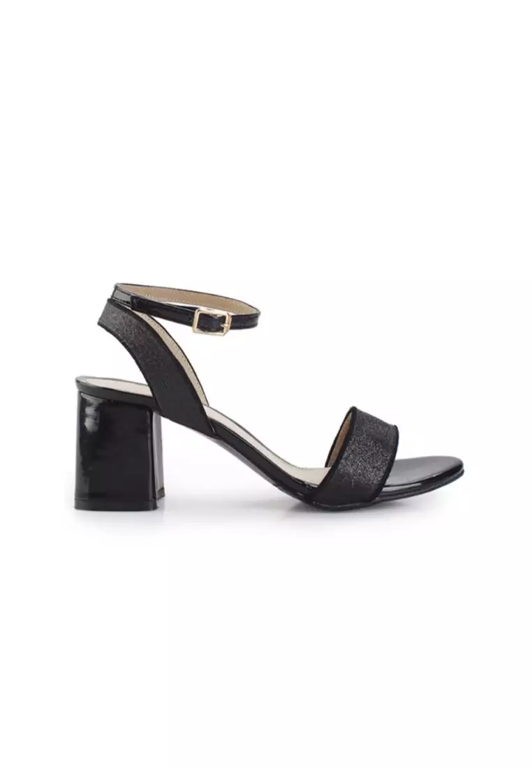 Adele Sandal Wanita Ankle Strap Block Heel 6,5 cm - Black