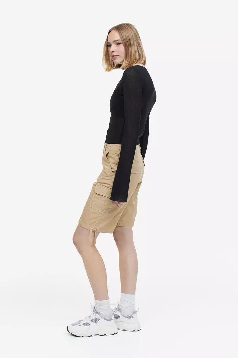 Buy H&M Cargo shorts 2024 Online ZALORA
