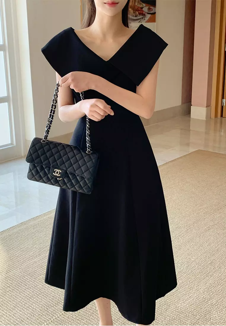 New sleeveless slim fit hip hugging dress CA25032741BK