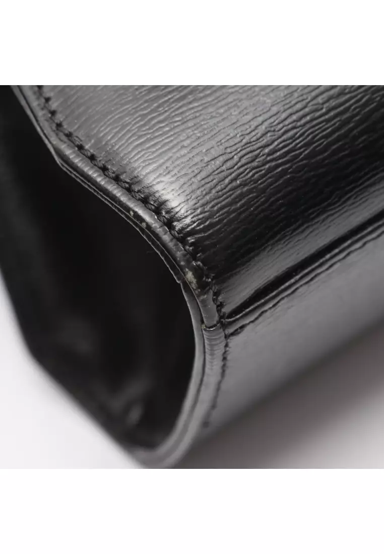 Pre-Loved Christian Dior CD logo Handbag leather black