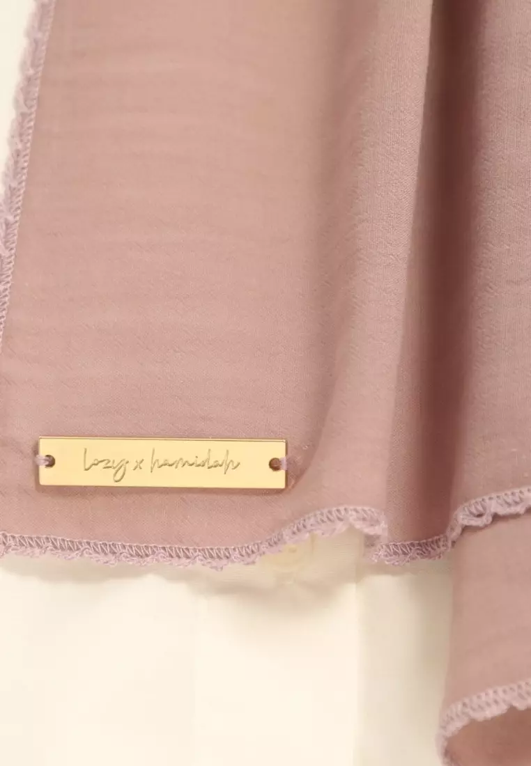 Embroidery Signature Shawl Lilac