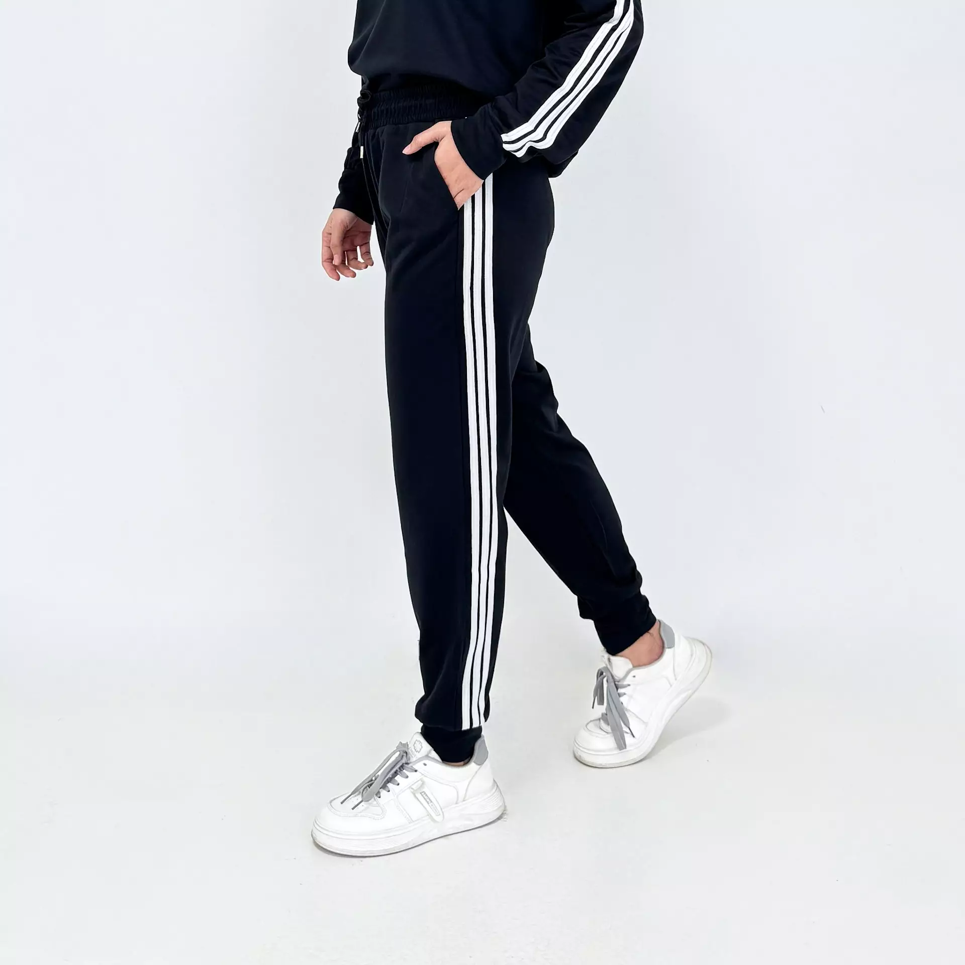Set Sporty Training Jogger Pants [Black Series]