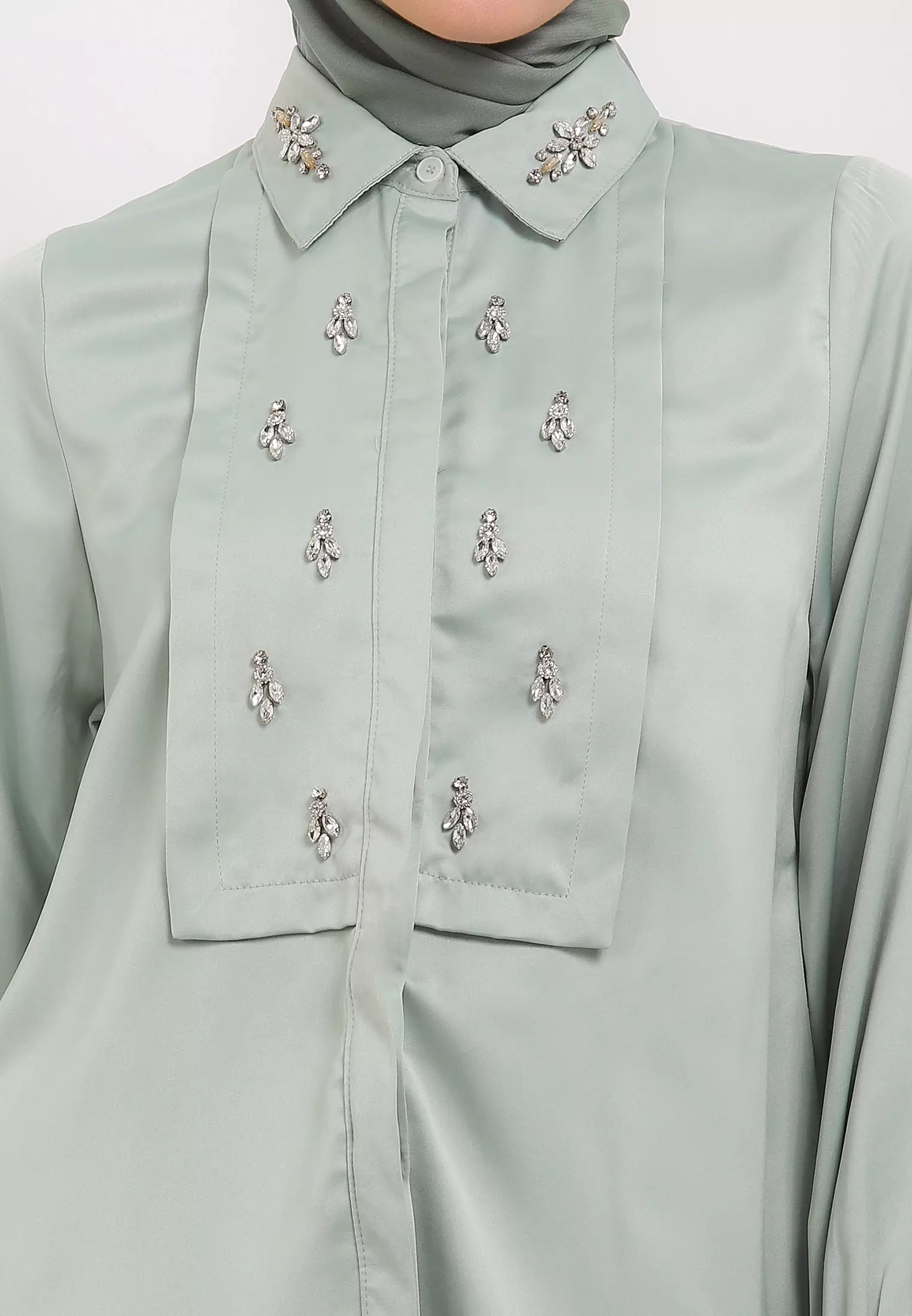 MFMW Shawyer Atasan Blouse Satin Green With Payet