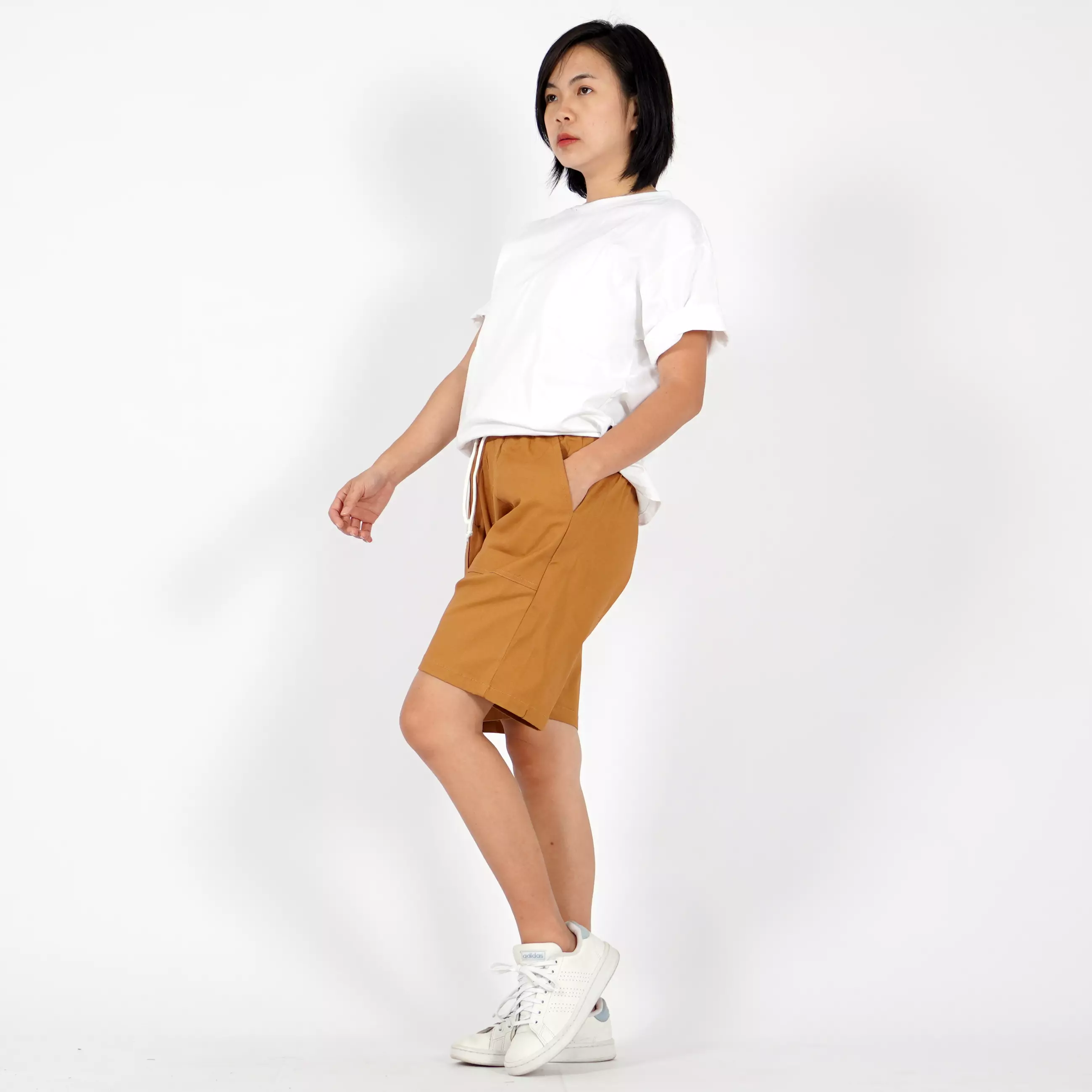  GWEN Celana Chino Pendek Celana Pendek Wanita Celana Santai - CARAMEL