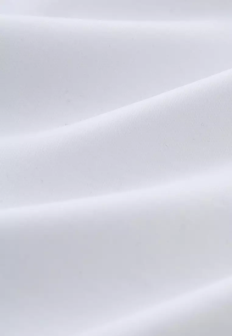 White U-neck T-SHIRT