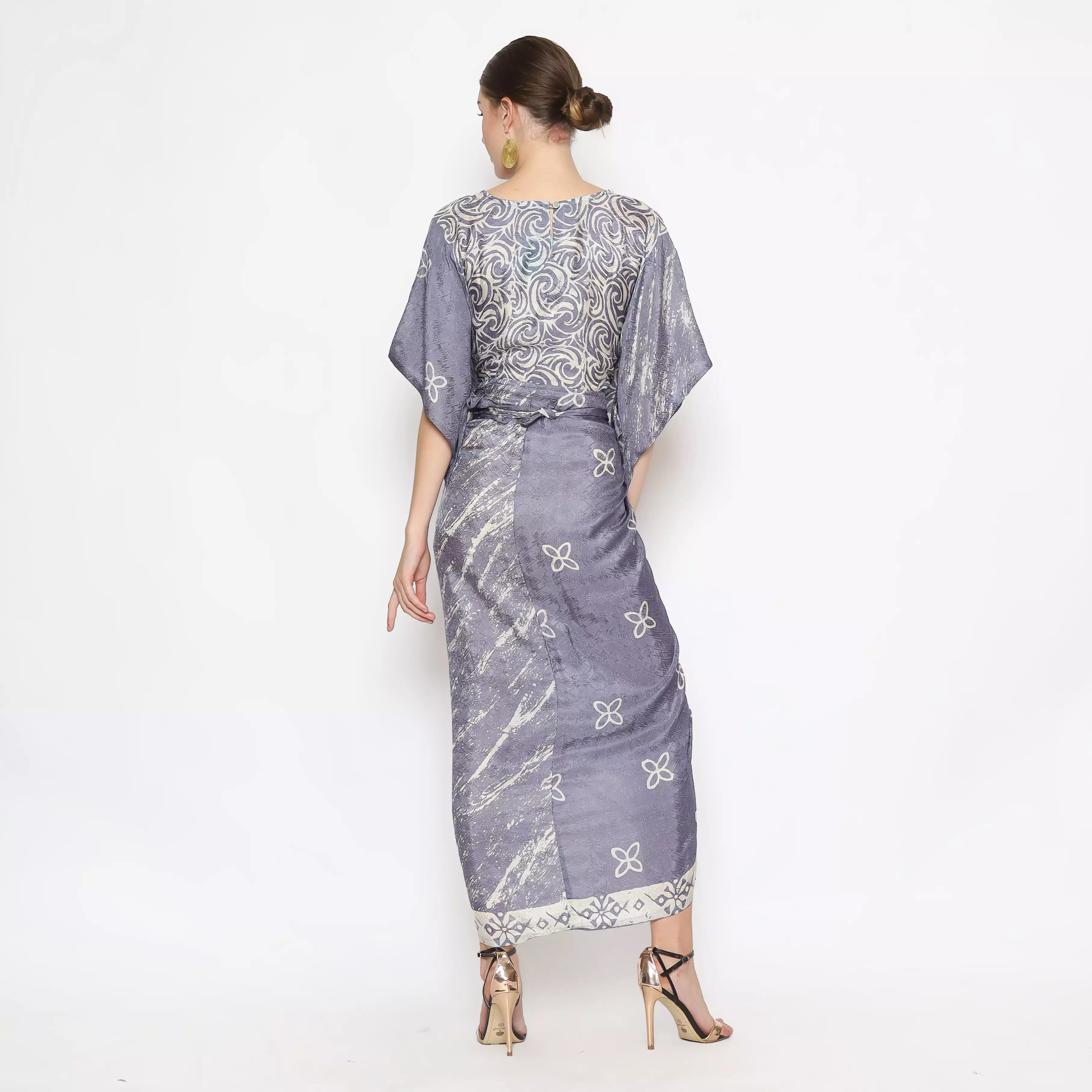 Rinjanie Batik - Dress Infinity - Batik Fashion - Awan Bersahaja - Dress Batik Unik - Batik Cap Modern