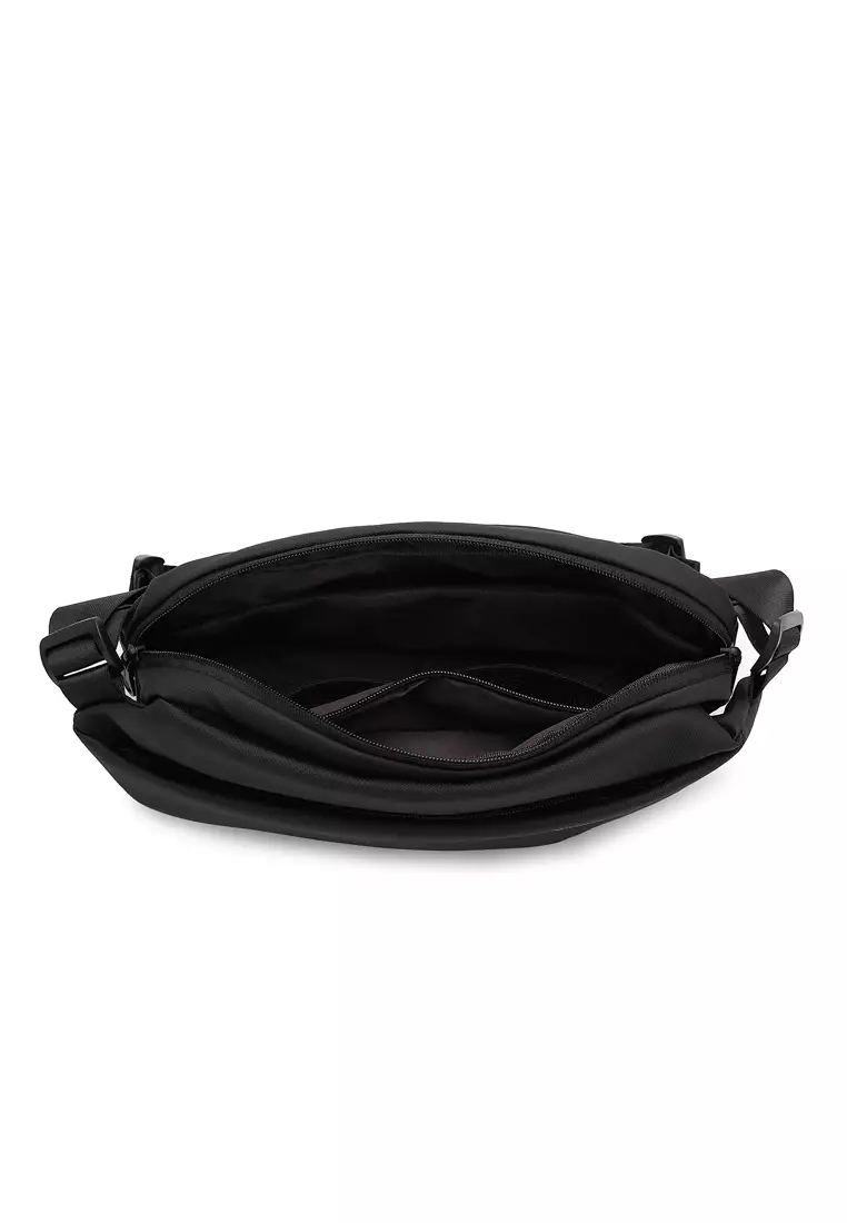 Men's Chest Bag / Sling Bag / Crossbody Bag - Black
