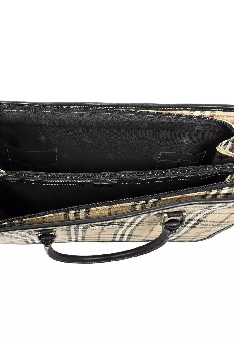 Buy Burberry Pre loved Burberrys Document Case 2024 Online