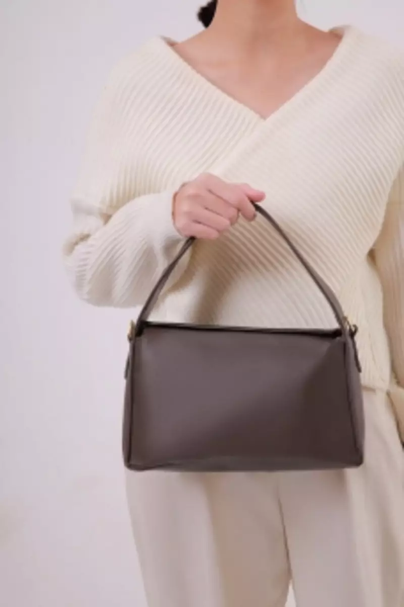 Tekka Isla Sling Bag Brown