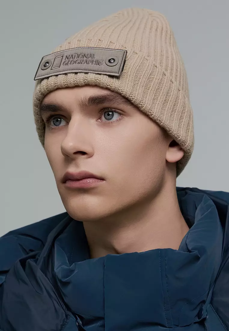 Field Engineered Middle Beanie