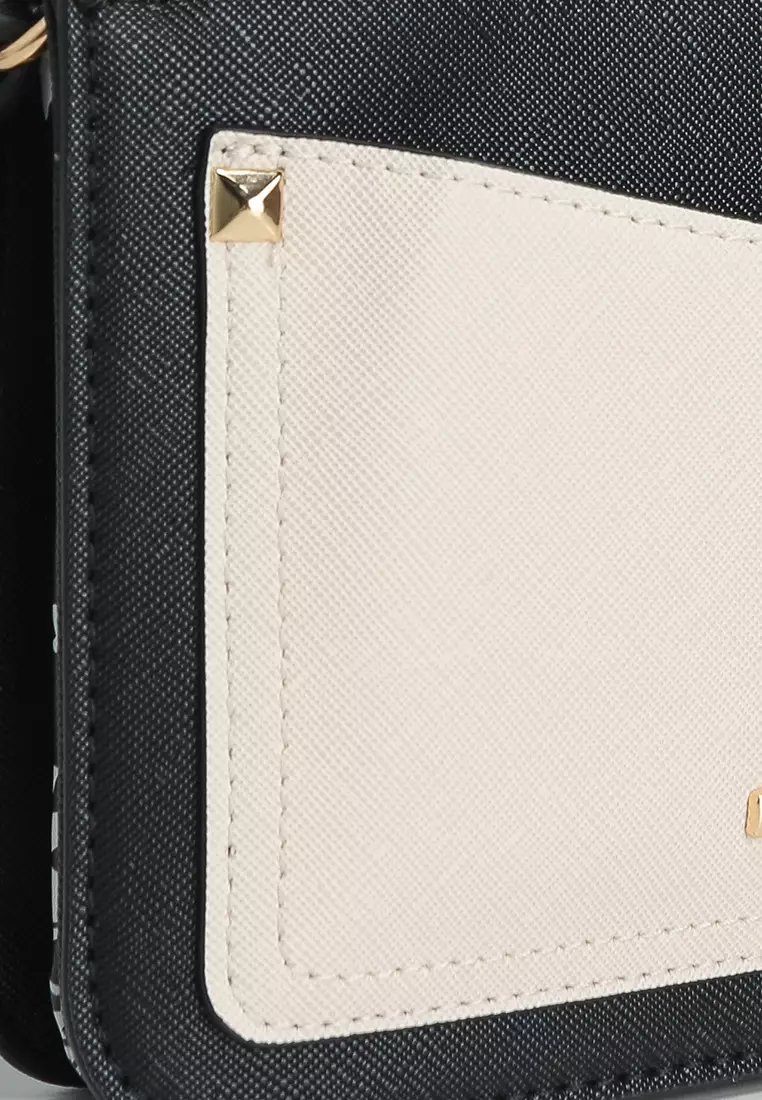 Goivia Crossbody Bag