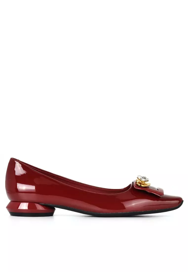 Red rhinestone top flats